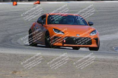 media/Sep-14-2025-Speed Ventures (Sun) [[b2951cd086]]/Orange/Session 3 (Off Ramp)/